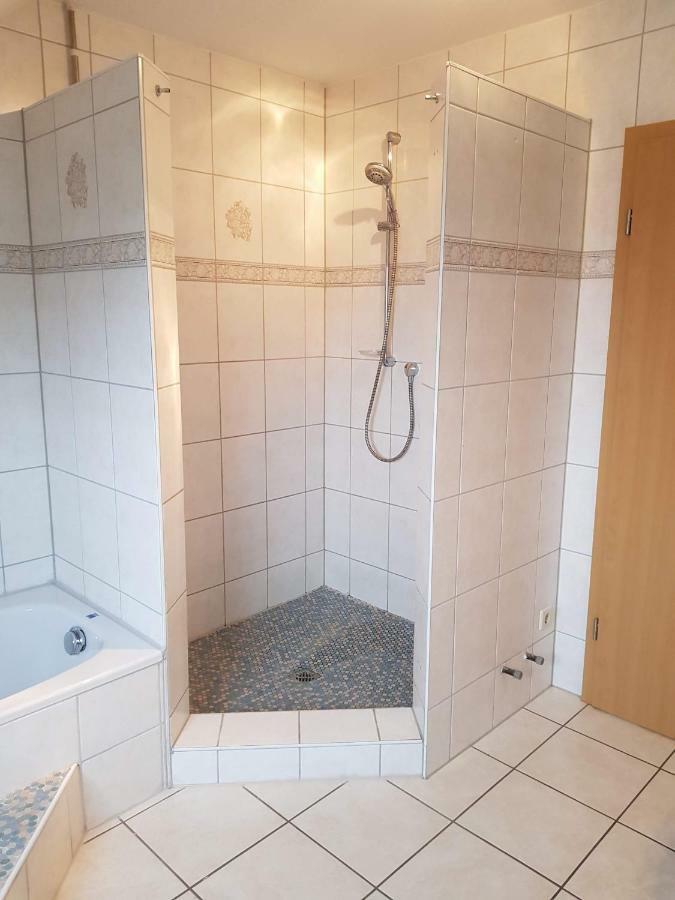 Monteurzimmer Obersulm Hotel Kültér fotó